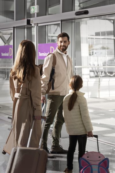 full-shot-family-traveling-together-min